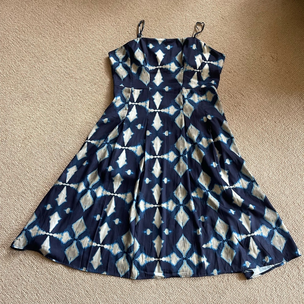 Banana Republic Blue and White Women’s Dress